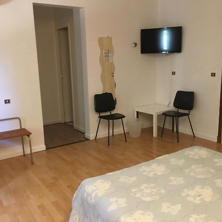 Hotel Restaurant La Garenne Tresserre Kültér fotó