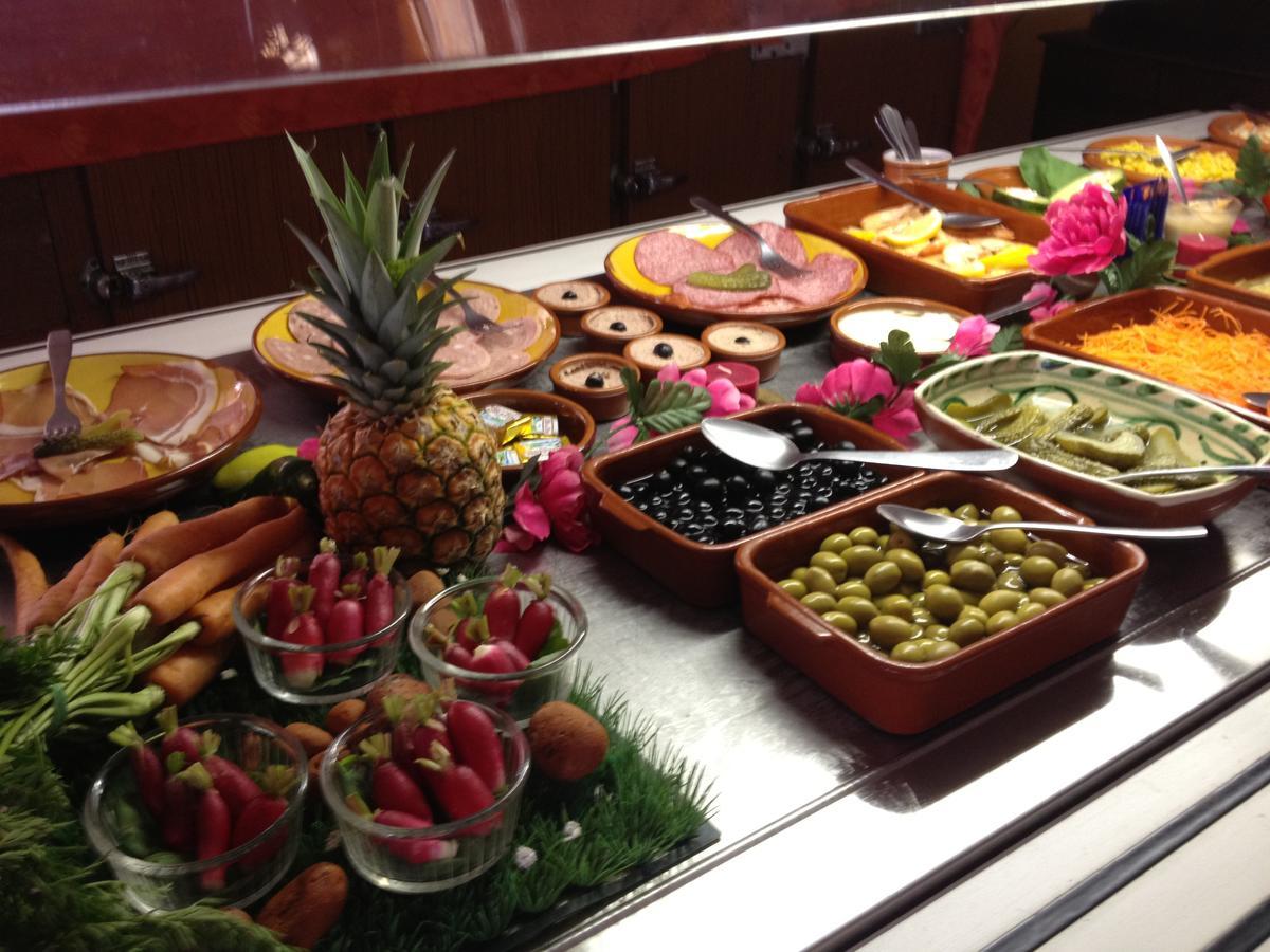 Hotel Restaurant La Garenne Tresserre Kültér fotó