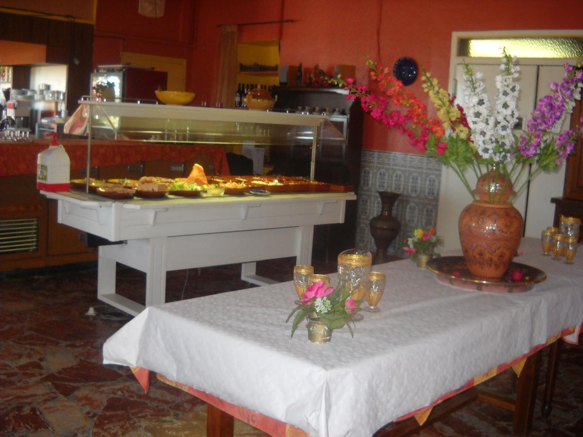 Hotel Restaurant La Garenne Tresserre Kültér fotó